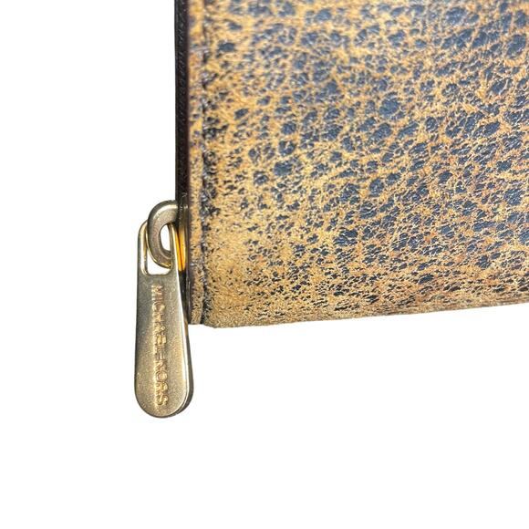 Michael Kors Hamilton Wallet Light Brown Distressed Leather Gold Logo Accent - Picture 3 of 9